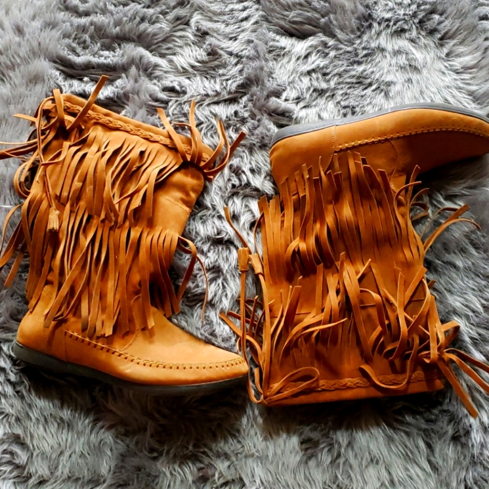 Rampage Fringe Booties